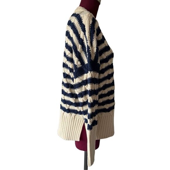 NWT Madewell Cable Knit Oversized Sweater in Stripe size Small Cream Navy Crewne - Picture 11 of 13
